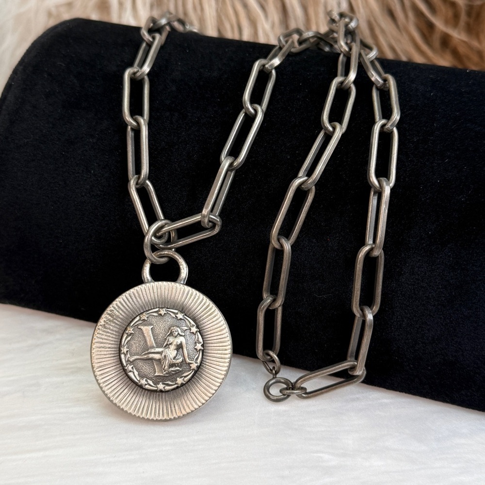 Aged Silvertone vintage pendant with chunky chain necklace